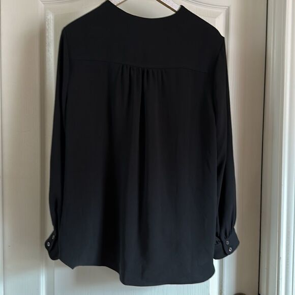 Trina turk Lauryn Flowy Drape Surplice Top Size L shorter front Side - Picture 7 of 12